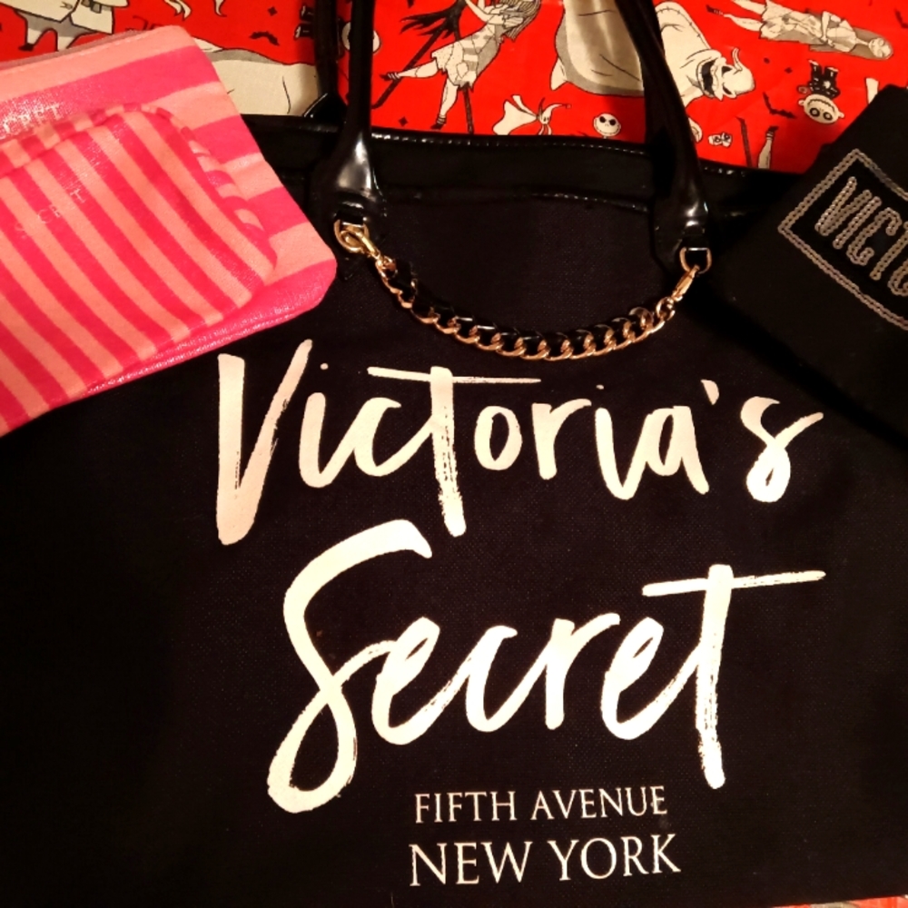 Victoria's Secret TOTE Bag and 3 Accessories bagsl